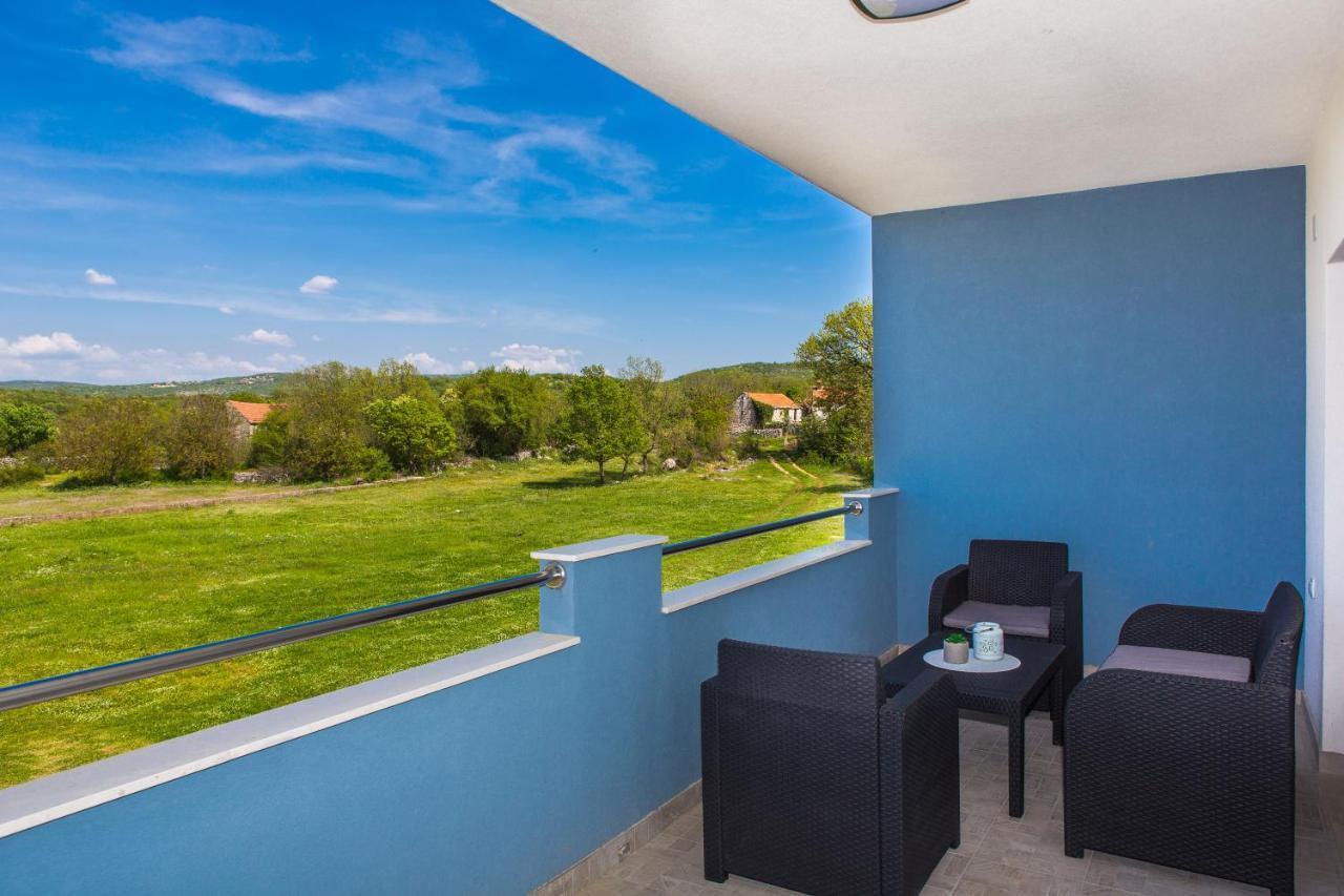 Holiday Home Villa Marija Radosic  المظهر الخارجي الصورة