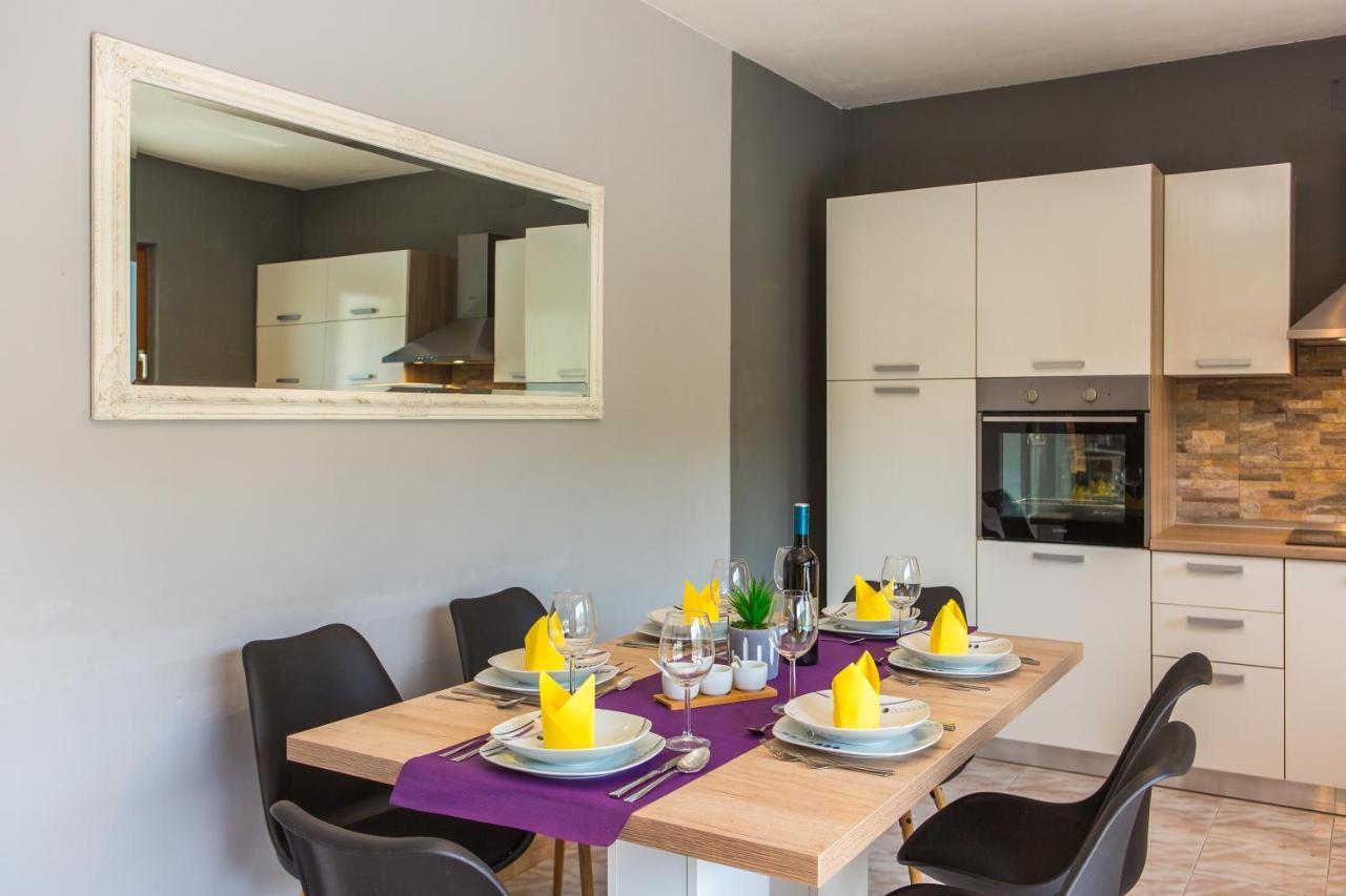 Holiday Home Villa Marija Radosic  المظهر الخارجي الصورة