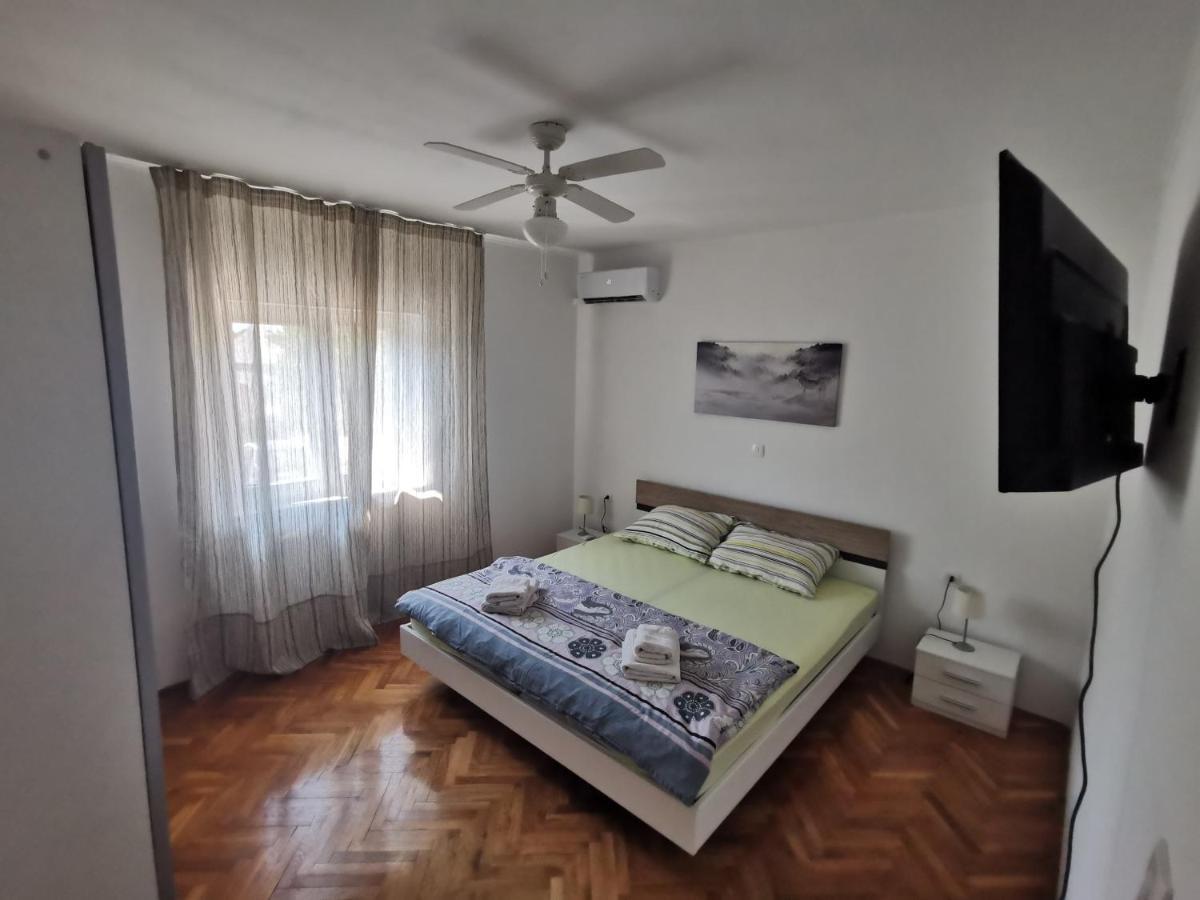 Holiday Home Villa Marija Radosic  المظهر الخارجي الصورة
