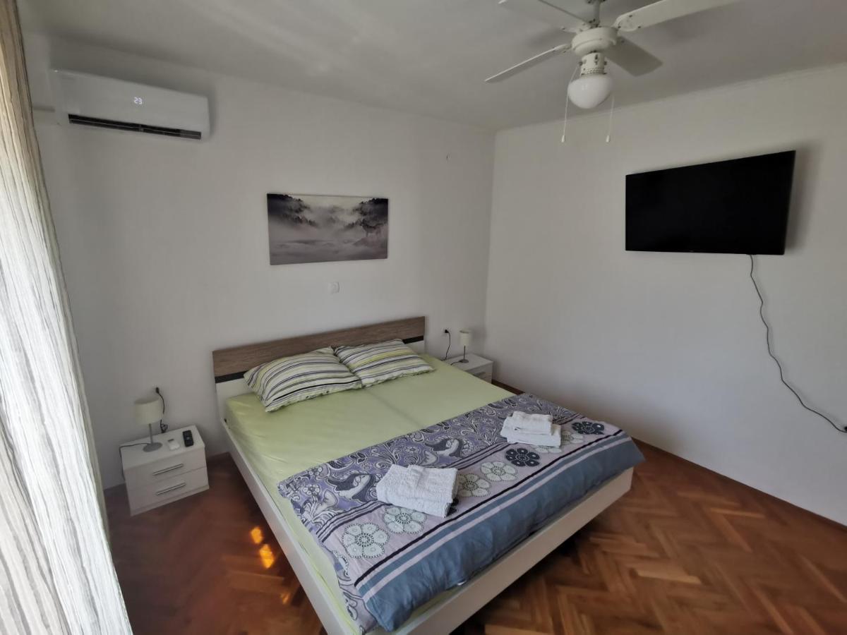 Holiday Home Villa Marija Radosic  المظهر الخارجي الصورة